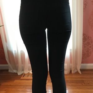 Black skinny pants